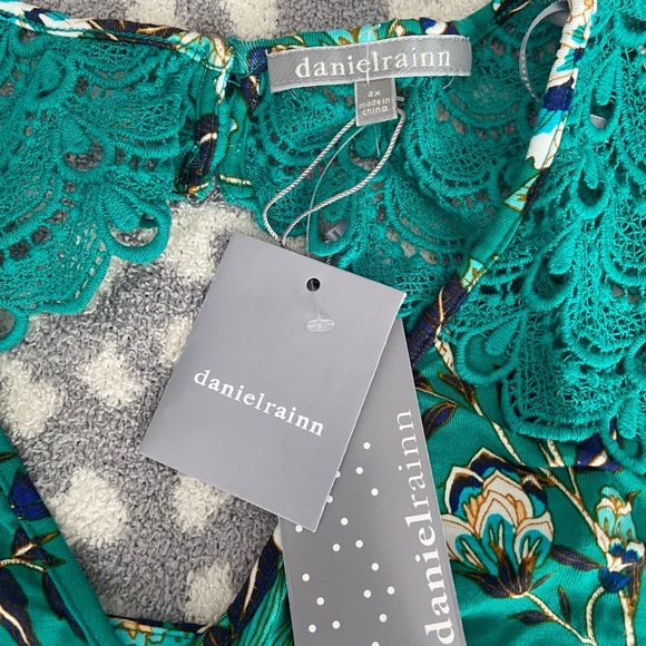 NWT DANIEL RAINN TURQUOISE FLORAL TANK SIZE 2X - Picture 3 of 9